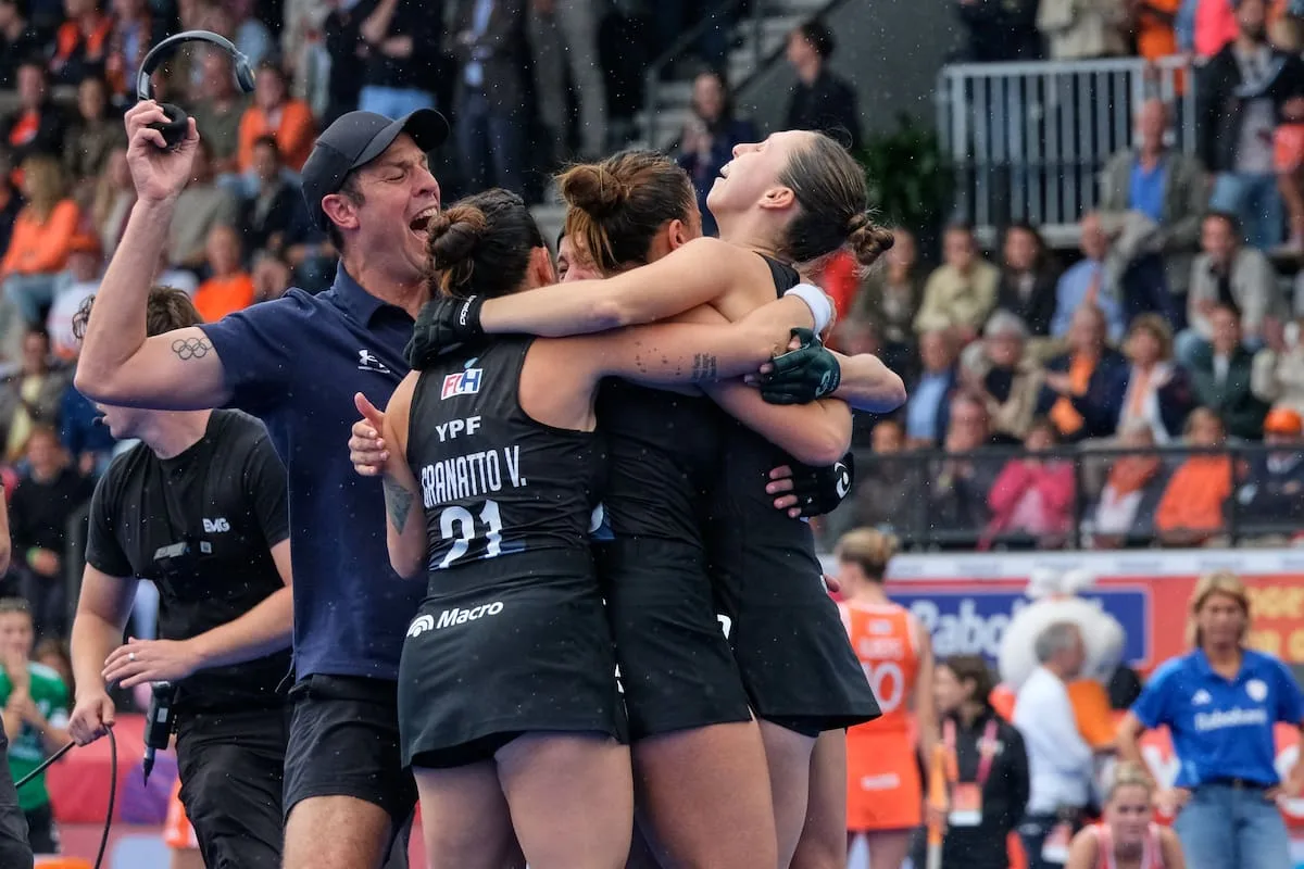 Las Leonas vencieron a Países Bajos por penales y volvieron a ser campeonas del mundo